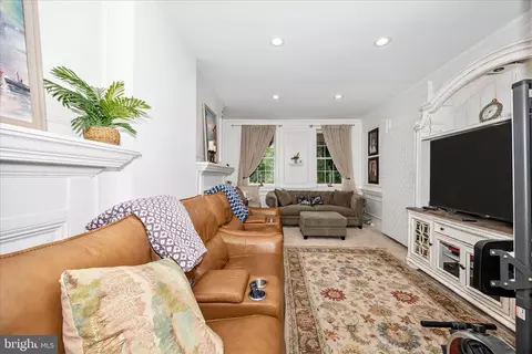 Living - 3823 Roundtree Rd, Jefferson, MD 21755 photo 1 of 1