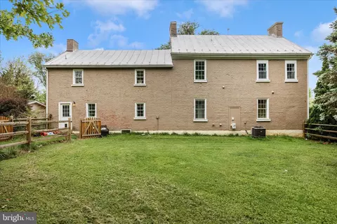 Exterior - 3823 Roundtree Rd, Jefferson, MD 21755 photo 3 of 12