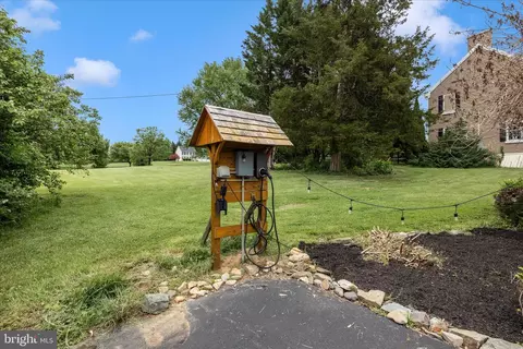 Exterior - 3823 Roundtree Rd, Jefferson, MD 21755 photo 12 of 12