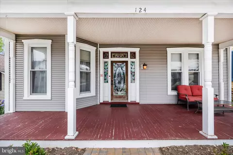 Exterior - 124 E Main St, Middletown, MD 21769 photo 7 of 17