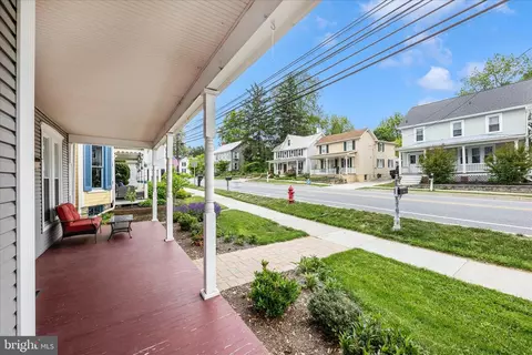 Exterior - 124 E Main St, Middletown, MD 21769 photo 5 of 17