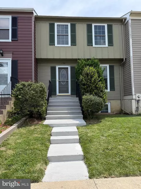 1724 Worthington Ct, Frederick, MD 21702
