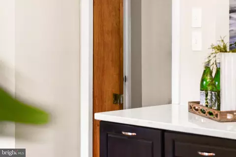 Entry Way - 4233 Spring View Ct, Jefferson, MD 21755 photo 4 of 4