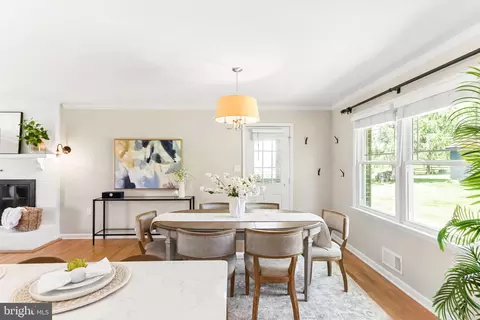 Dining - 4233 Spring View Ct, Jefferson, MD 21755 photo 2 of 3