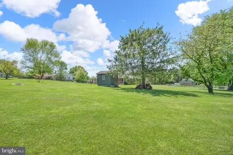Exterior - 4233 Spring View Ct, Jefferson, MD 21755 photo 5 of 6