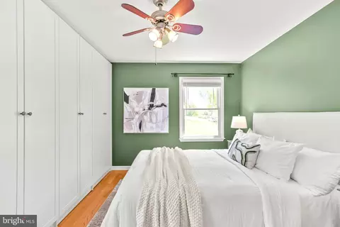 Bedroom - 4233 Spring View Ct, Jefferson, MD 21755 photo 1 of 3