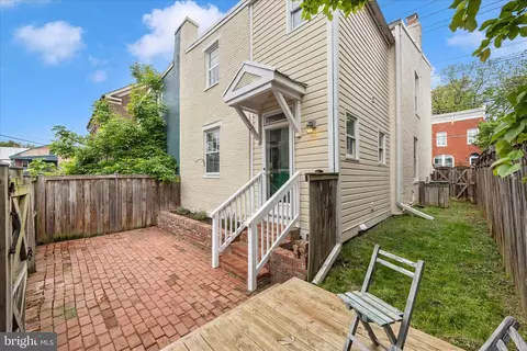 Exterior - 16 5th St E, Frederick, MD 21701 photo 6 of 9