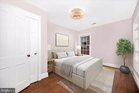 Bedroom - 16 5th St E, Frederick, MD 21701 photo 2 of 5