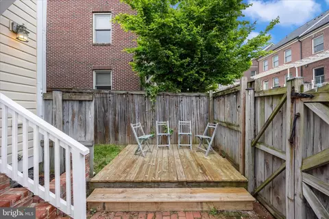 Exterior - 16 5th St E, Frederick, MD 21701 photo 7 of 9