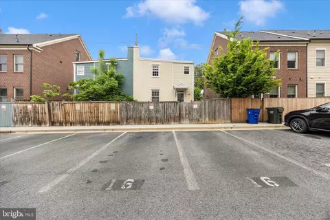 Exterior - 16 5th St E, Frederick, MD 21701 photo 2 of 9