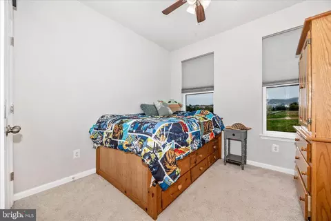 Bedroom - 2010 Alice Ct, Frederick, MD 21702 photo 4 of 7