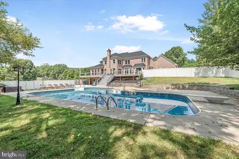 Exterior - 6603 Babak Dr, Frederick, MD 21702 photo 11 of 11