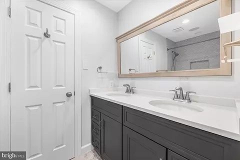 Bath - 6603 Babak Dr, Frederick, MD 21702 photo 1 of 7