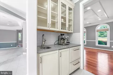 Kitchen - 6603 Babak Dr, Frederick, MD 21702 photo 6 of 6