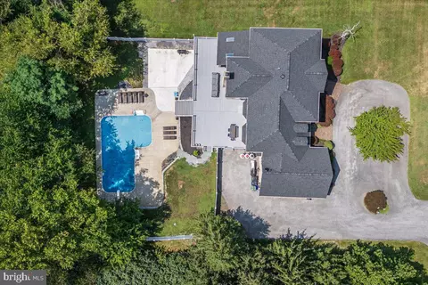 View/Area - 6603 Babak Dr, Frederick, MD 21702 photo 7 of 7