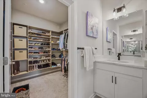 Entry Way - 490 Herringbone Way, Frederick, MD 21701 photo 5 of 9