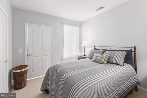 Bedroom - 2520 Waterside Dr #112, Frederick, MD 21701 photo 6 of 9