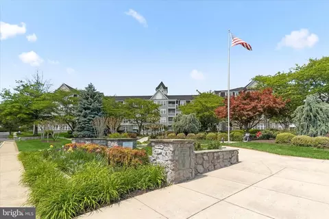 Exterior - 2520 Waterside Dr #112, Frederick, MD 21701 photo 5 of 20