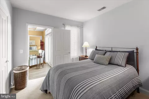 Bedroom - 2520 Waterside Dr #112, Frederick, MD 21701 photo 8 of 9