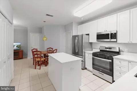 Kitchen - 2520 Waterside Dr #112, Frederick, MD 21701 photo 6 of 6