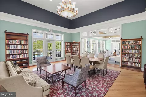 View/Area - 2520 Waterside Dr #112, Frederick, MD 21701 photo 2 of 4