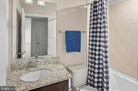 Bath - 831 Foundry St, Frederick, MD 21701 photo 3 of 3
