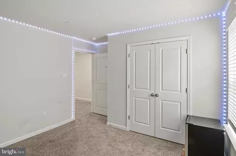 Entry Way - 831 Foundry St, Frederick, MD 21701 photo 13 of 17
