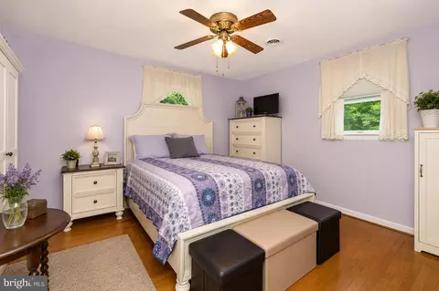 Bedroom - 6213 White Oak Dr, Frederick, MD 21701 photo 4 of 4
