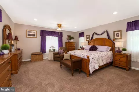 Bedroom - 6213 White Oak Dr, Frederick, MD 21701 photo 1 of 4