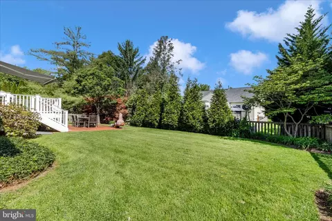 Exterior - 105 Crossing Pointe Ct, Frederick, MD 21702 photo 2 of 8