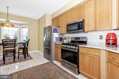 Kitchen - 105 Crossing Pointe Ct, Frederick, MD 21702 photo 3 of 3