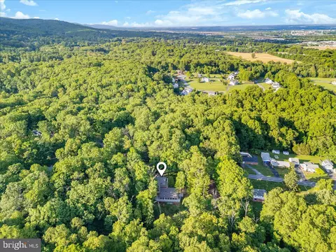 View/Area - 5019 Old Swimming Pool Rd, Frederick, MD 21703 photo 8 of 13