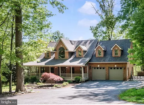 5019 Old Swimming Pool Rd, Frederick, MD 21703
