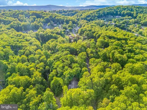 View/Area - 5019 Old Swimming Pool Rd, Frederick, MD 21703 photo 11 of 13