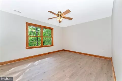 Bedroom - 5019 Old Swimming Pool Rd, Frederick, MD 21703 photo 3 of 7