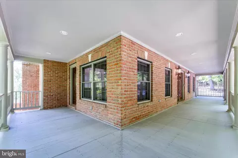 Exterior - 5019 Old Swimming Pool Rd, Frederick, MD 21703 photo 26 of 31