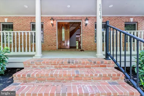 Exterior - 5019 Old Swimming Pool Rd, Frederick, MD 21703 photo 21 of 31