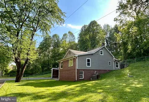 9401 Baltimore Rd, Frederick, MD 21704