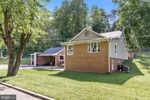 9401 Baltimore Rd, Frederick, MD 21704