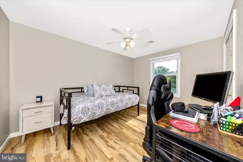 Bedroom - 6641 Jefferson Blvd, Frederick, MD 21703 photo 4 of 11