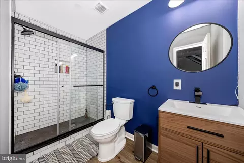 Bath - 6641 Jefferson Blvd, Frederick, MD 21703 photo 5 of 5