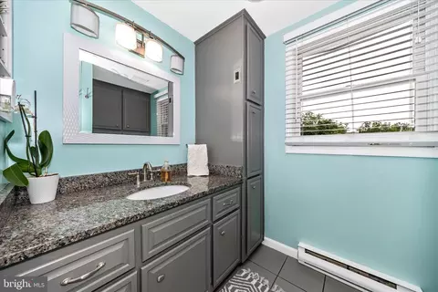 Bath - 6641 Jefferson Blvd, Frederick, MD 21703 photo 3 of 5