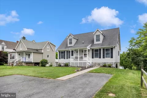 Exterior - 6641 Jefferson Blvd, Frederick, MD 21703 photo 2 of 12