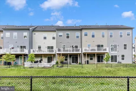 Exterior - 1732 Atlas Dr, Frederick, MD 21702 photo 5 of 11