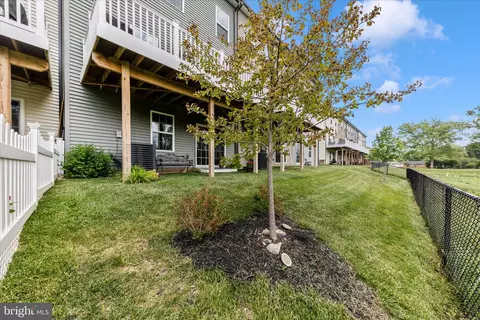 Exterior - 1732 Atlas Dr, Frederick, MD 21702 photo 7 of 11
