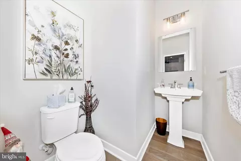 Entry Way - 1732 Atlas Dr, Frederick, MD 21702 photo 3 of 5