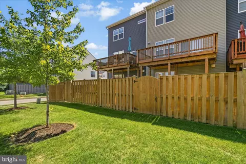 Exterior - 4668 Cambria Rd, Frederick, MD 21703 photo 6 of 8