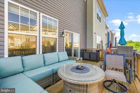 Exterior - 4668 Cambria Rd, Frederick, MD 21703 photo 3 of 8