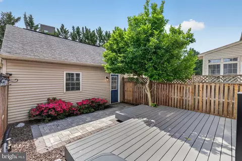 Exterior - 2213 Lamp Post Ln, Frederick, MD 21701 photo 4 of 4