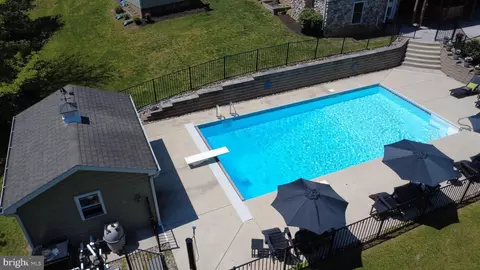 Exterior - 4229 Lafayette St, Frederick, MD 21704 photo 17 of 18